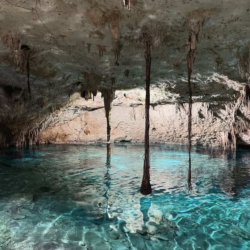 Cenote Taak Bi Ha