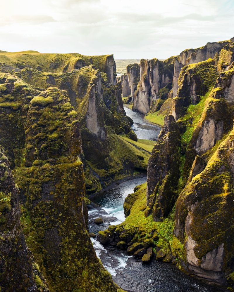 Fjaðrárgljúfur, Iceland