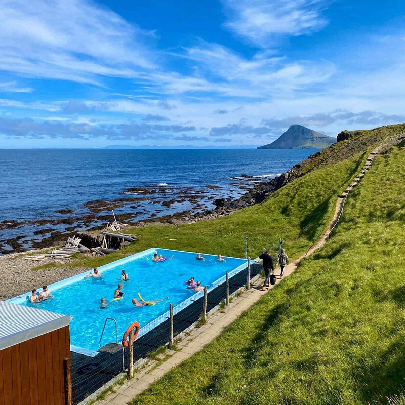 Krossneslaug Geothermal Pool