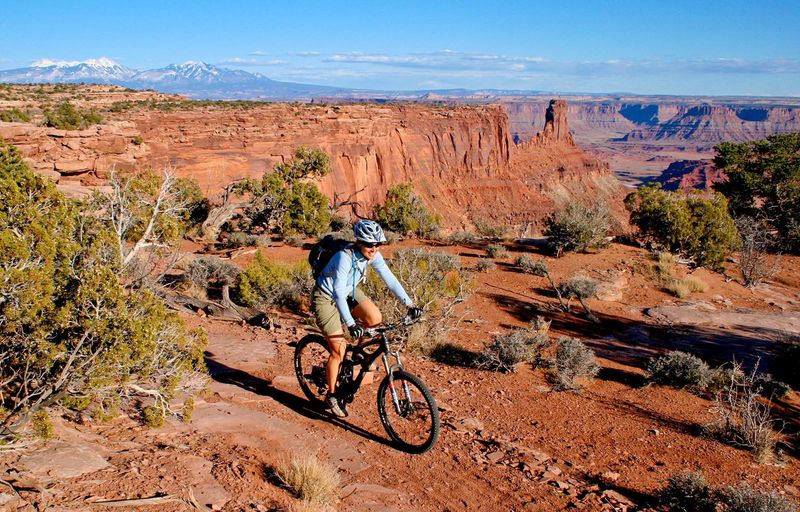 Mountain Biking in Moab, Utah