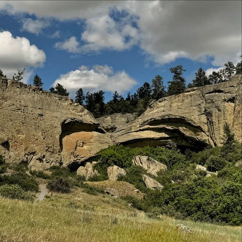 Pictograph Cave State Park (Billings)