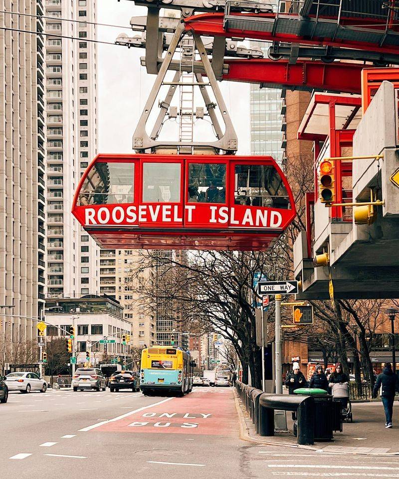 Roosevelt Island Tramway Adventure