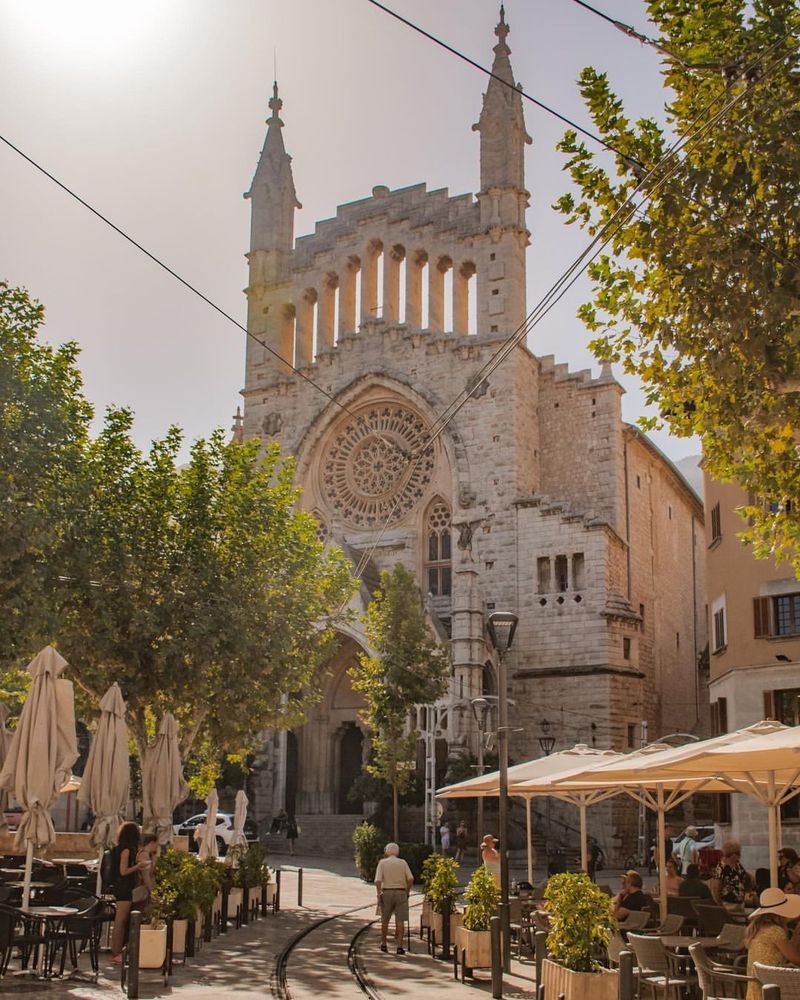 Soller and the Orange Valley