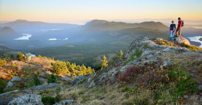 The 15 Most Beautiful Hiking Trails in Canada