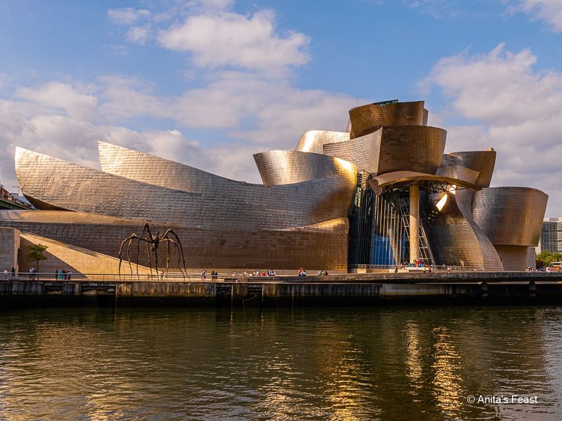 The Guggenheim Museum, Bilbao