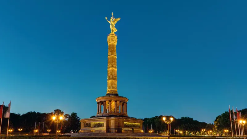 Victory Column