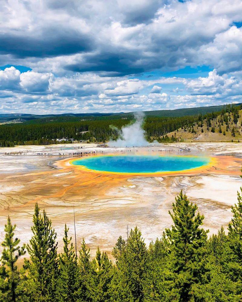 Yellowstone National Park (Montana Entrance)