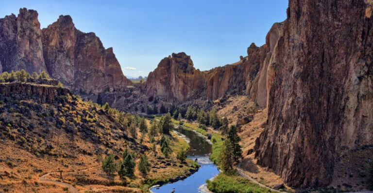 12 Beautiful Landscapes Every Oregon Local Needs To See At Least Once In Their Lifetime