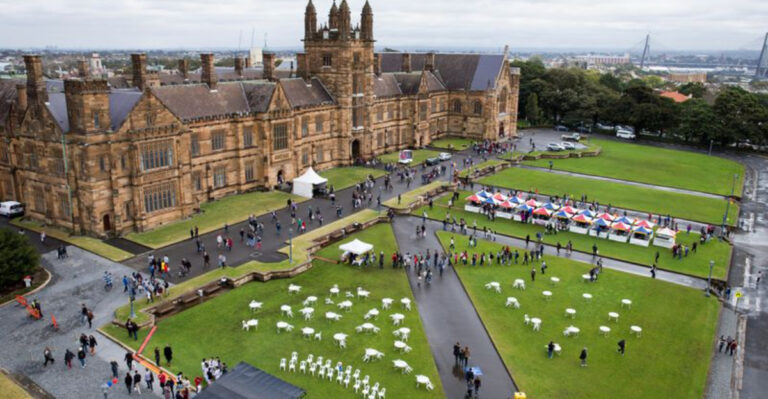 28 College Campuses That Look Straight Out Of A Fairytale