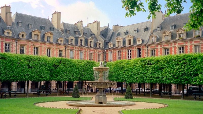 Place des Vosges