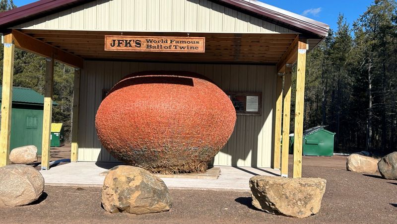 The World's Largest Ball of Twine