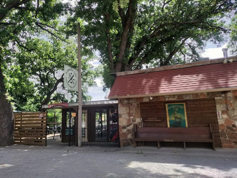 Oklahoma: Red River Café