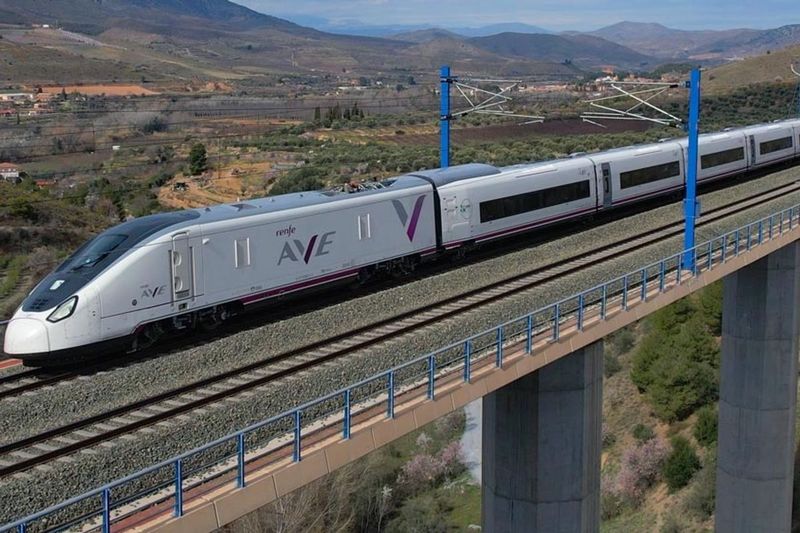 Renfe's High-Speed Service: Barcelona to Toulouse