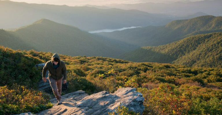The Best Solo Travel Destinations In The United States For An Unforgettable Adventure