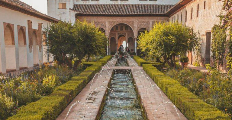 The 17 Most Beautiful Palaces Around The World