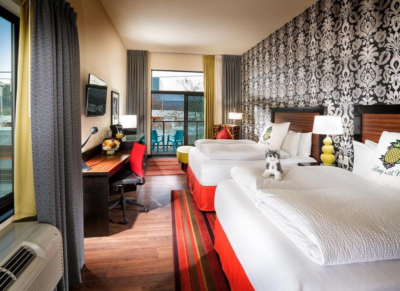 Staypineapple, The Maxwell Hotel – Seattle, Washington