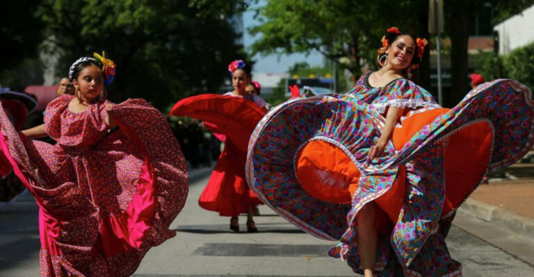 15 Best Cities in the U.S. to Celebrate Cinco de Mayo Like a Local