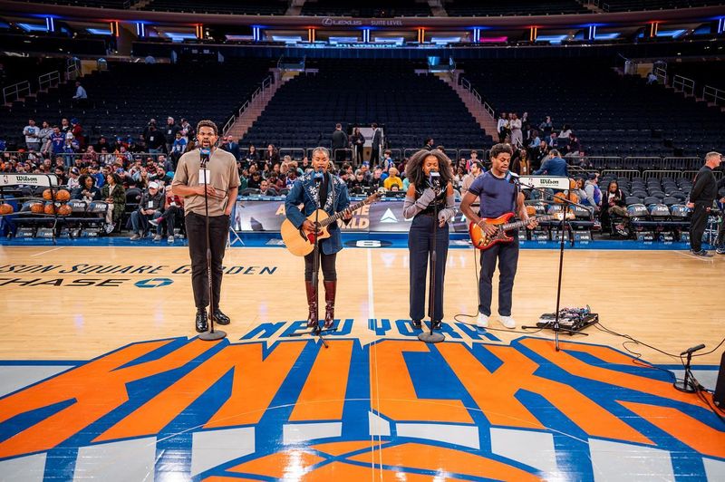 Madison Square Garden – New York City, NY (Knicks)