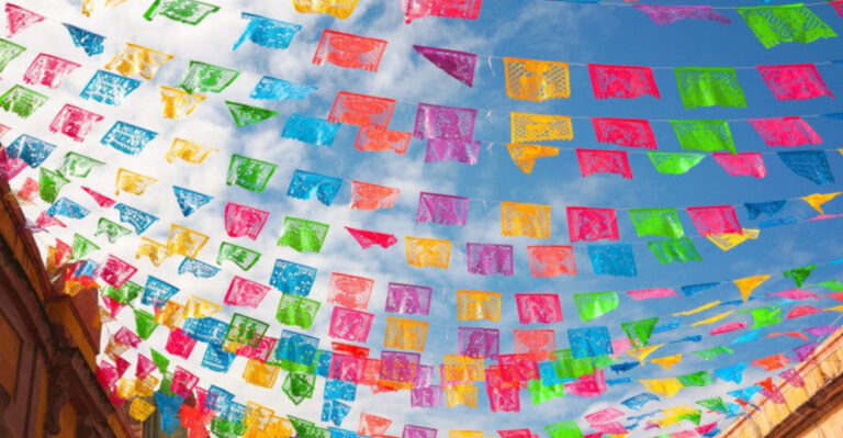 17 Best Cinco De Mayo Photo Spots For Colorful Backdrops