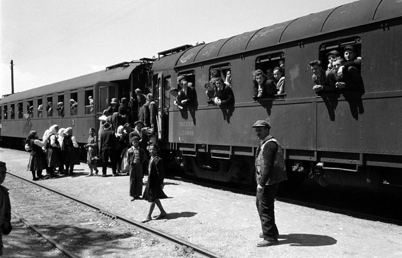 1950s – European Train Travel – Venice To Paris