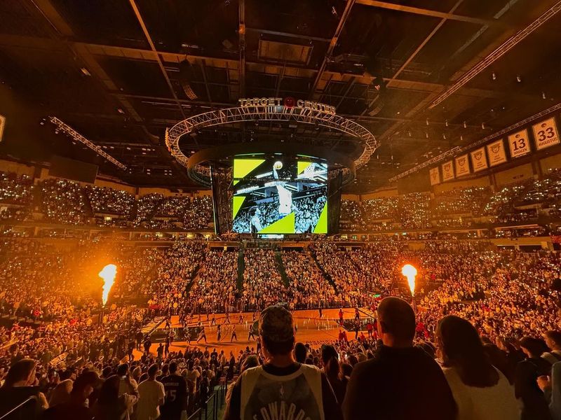 Target Center – Minneapolis, MN (Timberwolves)