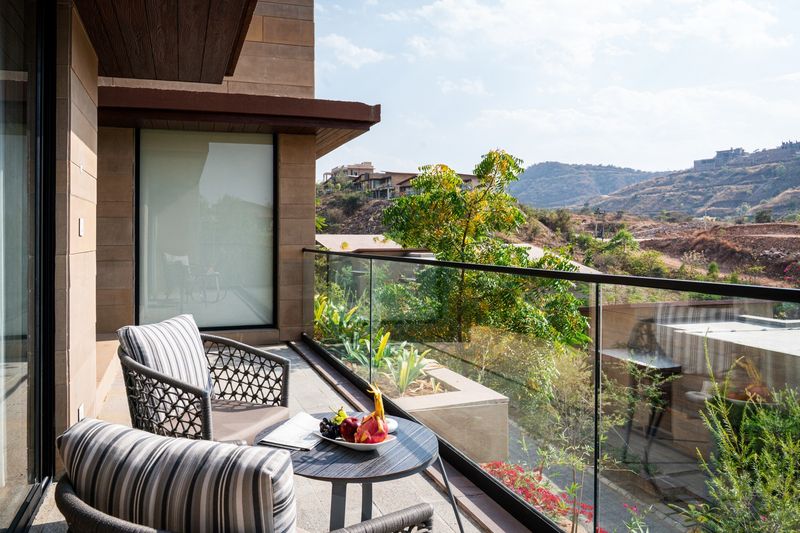 Explore Luxury Staycation Deals In Your Own City