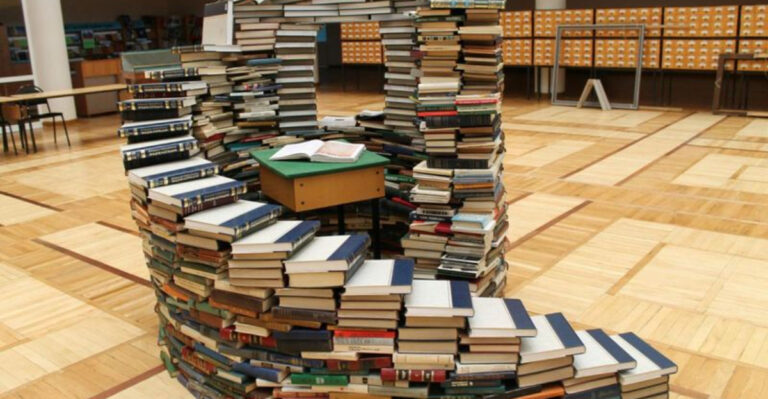 Bookmark These 17 Cities Hosting The World’s Best Book Festivals And 24-Hour Shops