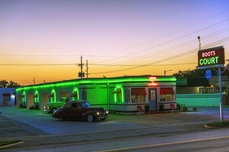 Boots Court – MO