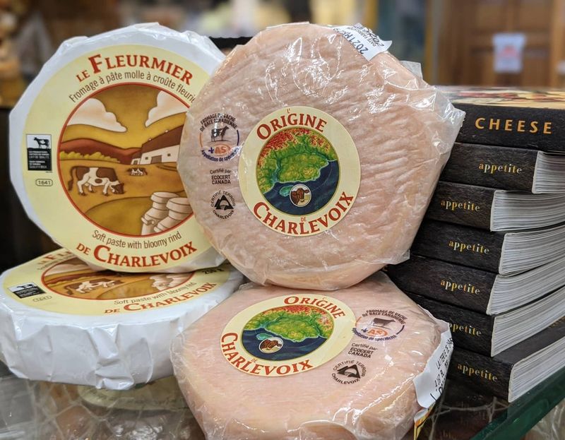 The Ultimate Global Bucket List For Cheese Lovers: 20 Must-Try Spots