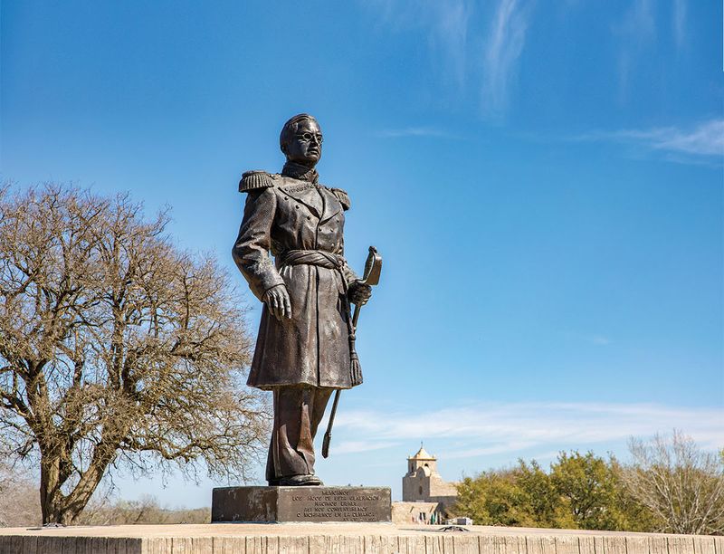 Zaragoza Monument in Saltillo