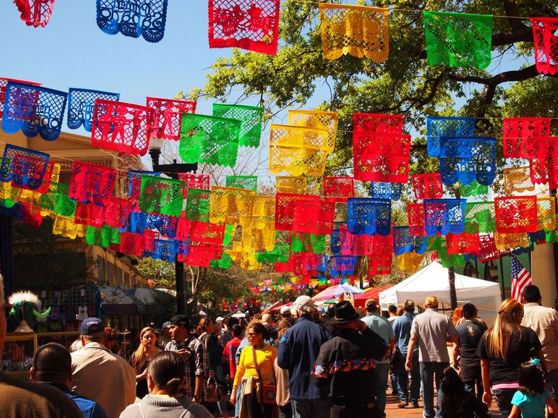 San Antonio, TX – A City That Lives And Breathes Fiesta