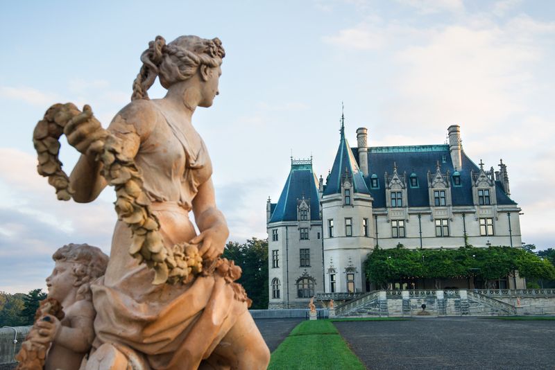 Asheville, North Carolina – Mountains, Music, And Book Magic