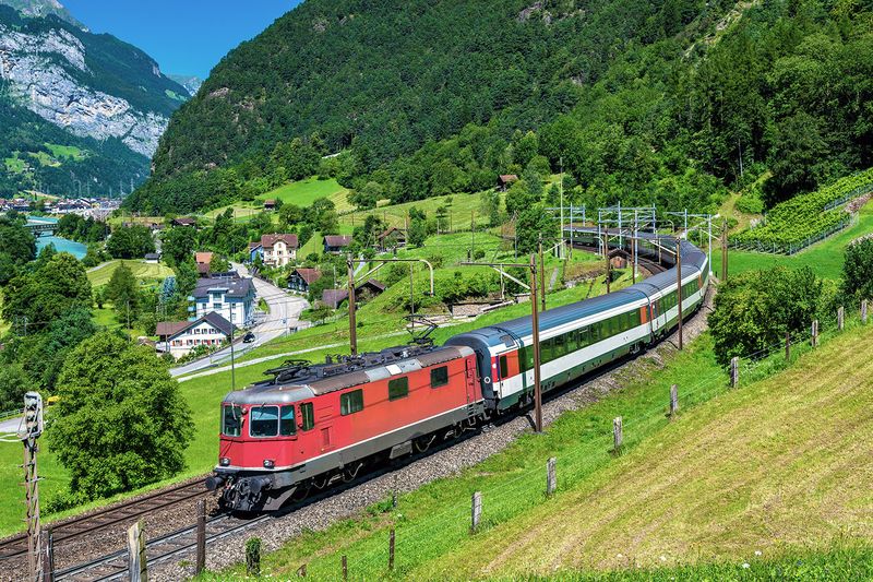 Valleys on Gotthard Railway