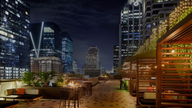 Upstairs At Caroline – Austin, Texas