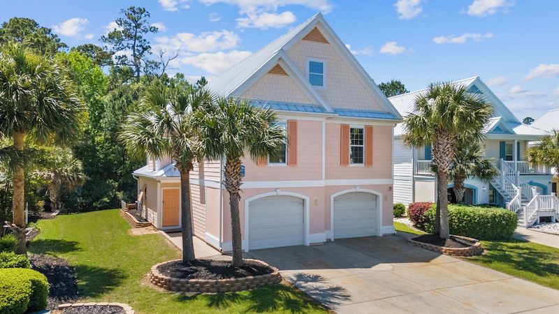 Search Luxury Rentals With Last-Minute Discounts On Airbnb Or Vrbo