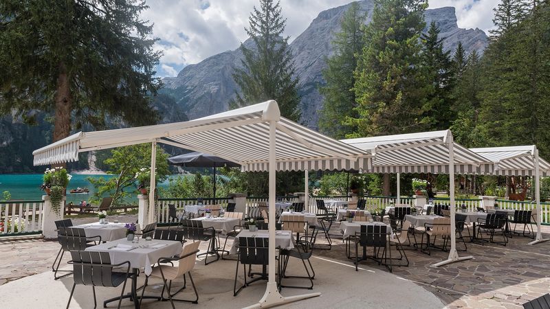 Grab coffee at the lakeside café