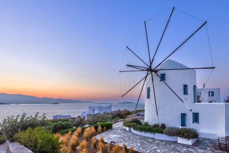 Must-See Landmarks