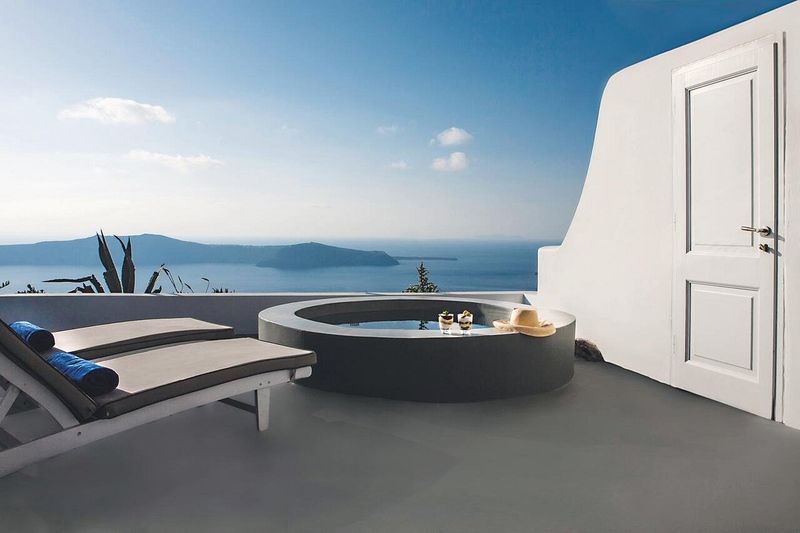 Spa Getaway in Santorini