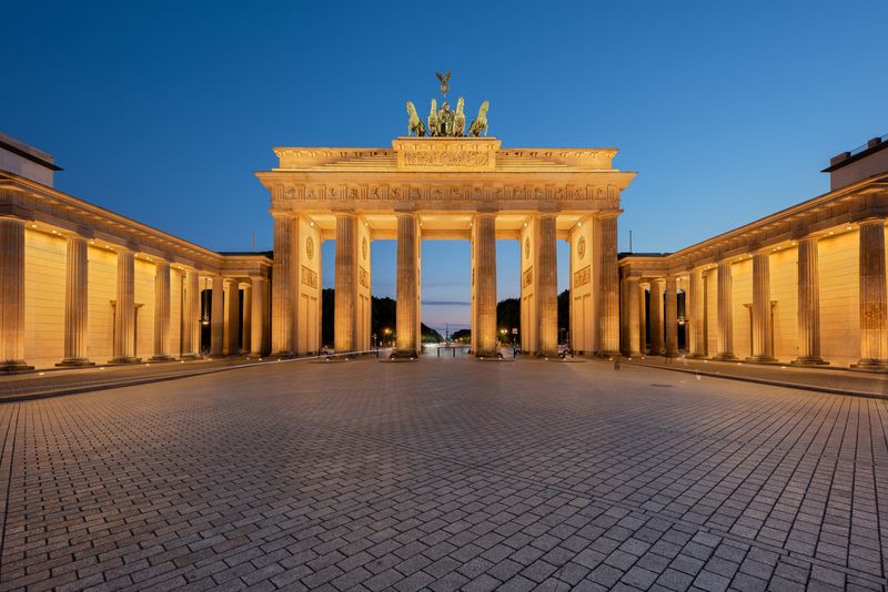 Walk Through Brandenburg Gate