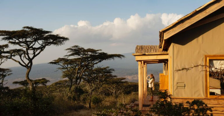 10 Destinations First-Time Solo Travelers Should Visit + 10 They Should Avoid