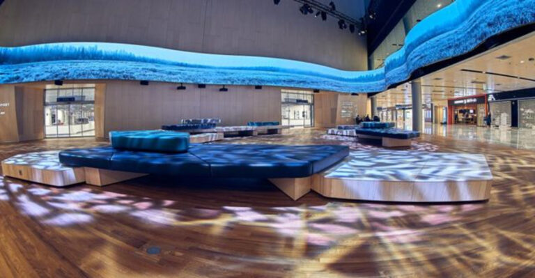 10 World-Class Airports That Impress + 9 You’ll Want To Skip