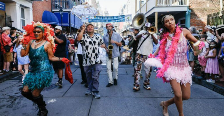 11 U.S. Cities Known For Rude Locals—And 11 Where You’ll Feel Right At Home