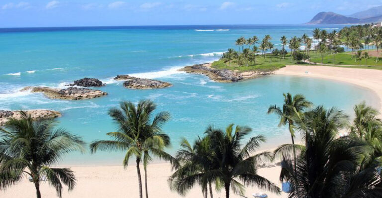 12 Best Beaches On Oahu