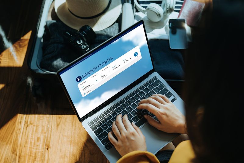 Use Flight Comparison Sites