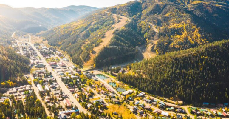 12 Secluded Towns In The Sangre De Cristos + 3 Must-Visit Hidden Gems