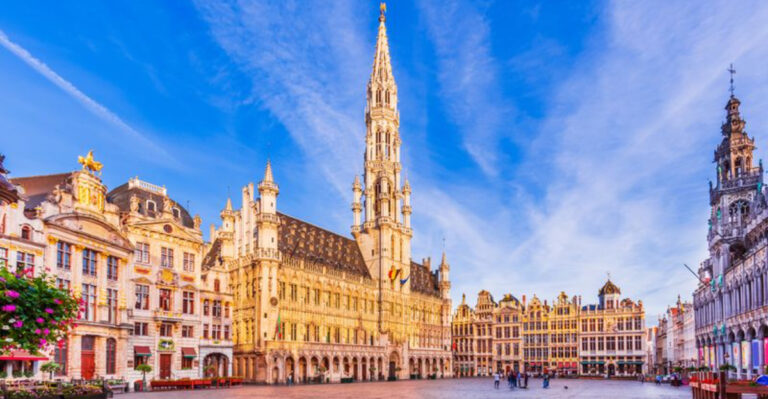 12 Tourist-Unfriendly Cities Around The World + 5 I Regret Visiting