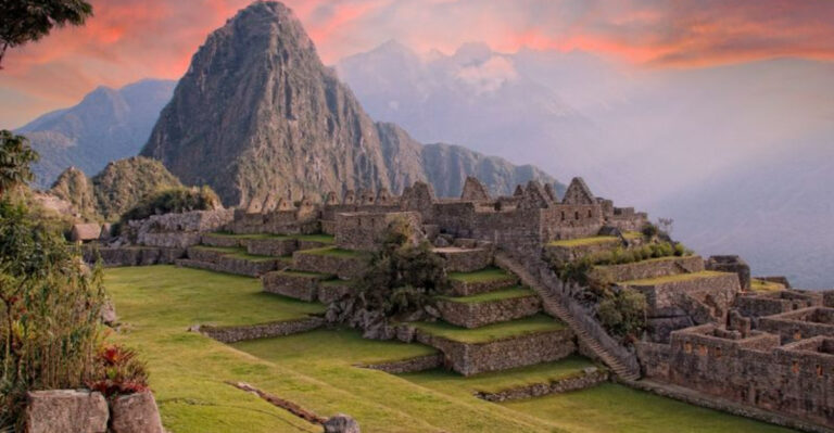 14 Once-In-A-Lifetime Travel Adventures (+ 2 That Belong On Every Bucket List)