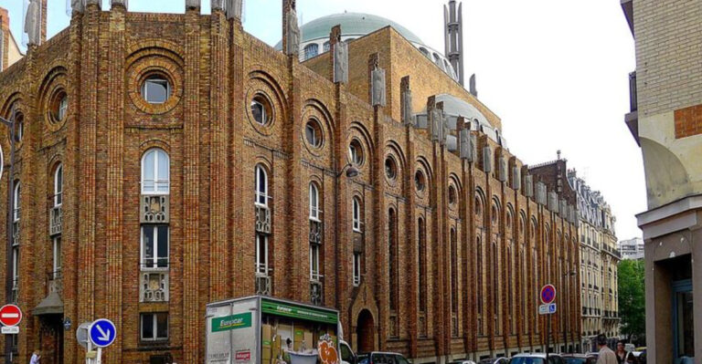 15 Stunning Art Deco Landmarks In Paris You Need To See In Person