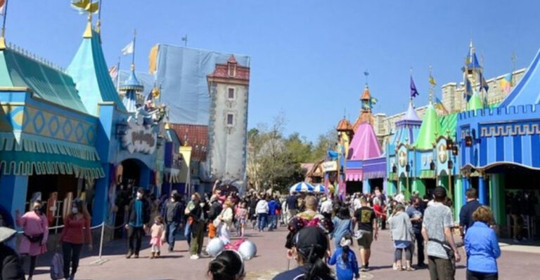 15 Unwritten Disney Rules You’ll Be Glad You Knew + 3 Bonus Tips
