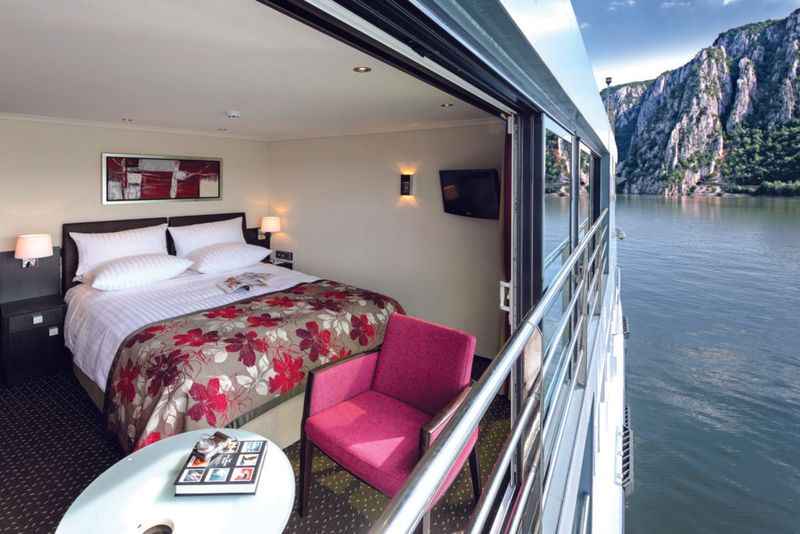 Immerse Yourself in Scenic Views